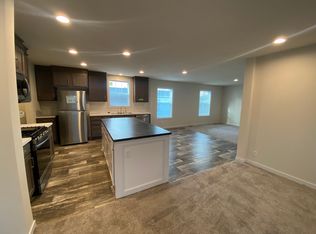 57839 Rochester Ln #409, Washington, MI 48094