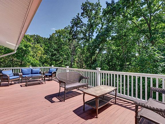 4th image of 6055 Whippoorwill Ln