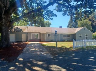 955 E Ellendale Ave, Dallas, OR 97338