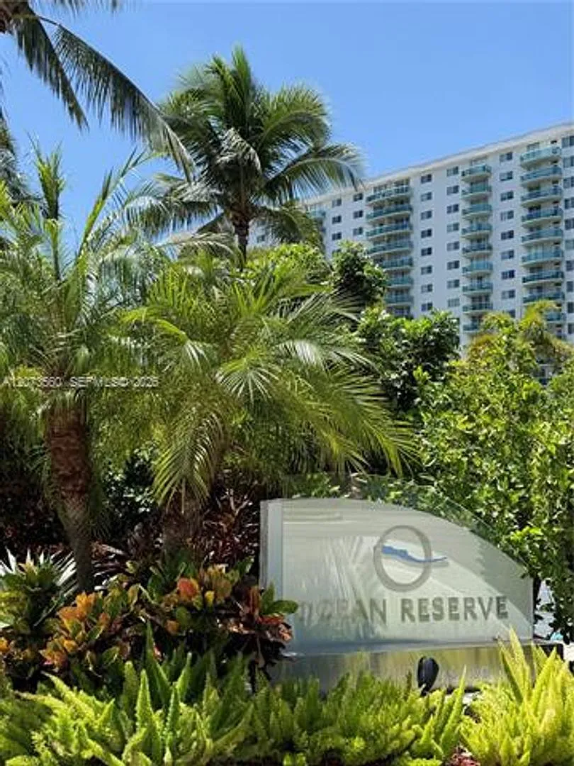 19370 Collins Ave cu-1120, Sunny Isles Beach, FL 33160 — Photo 2