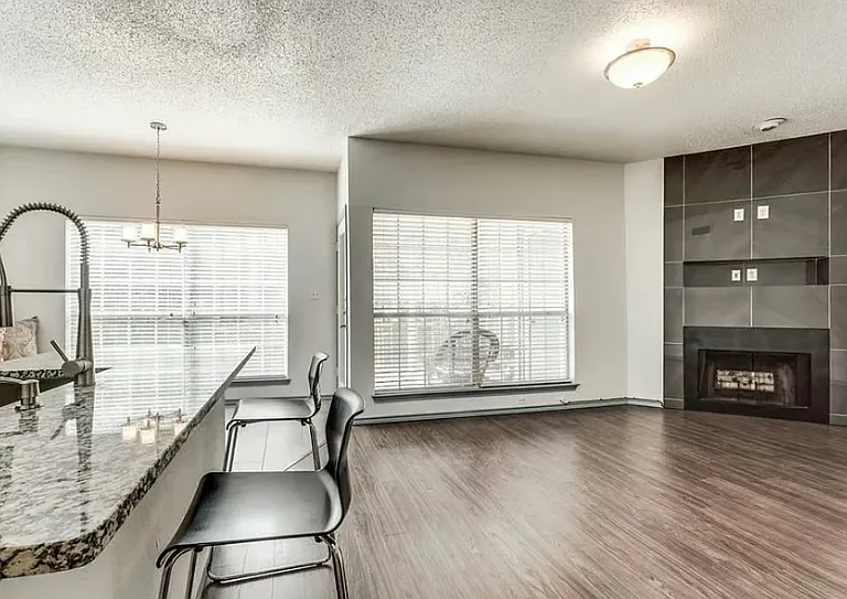 7151 Gaston Ave #615 — Photo 2