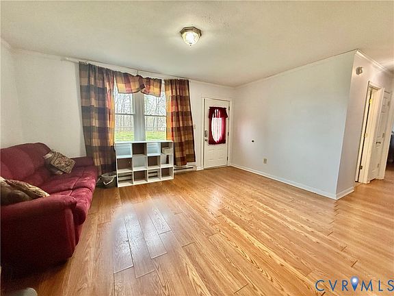 3rd image of 364 Buffalo Rd