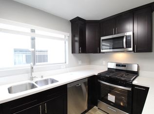 Crenshaw Townhouse, Los Angeles, CA 90019