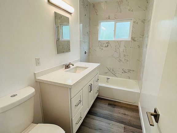 5th image of 3850 Potomac Ave #3