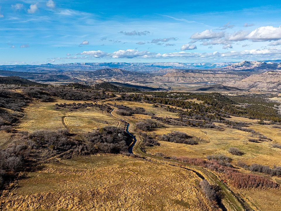 1st image of 53999 Bull Basin Rd