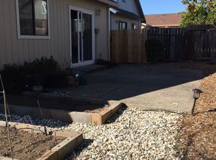1102 Albion Pl, Santa Rosa, CA 95401