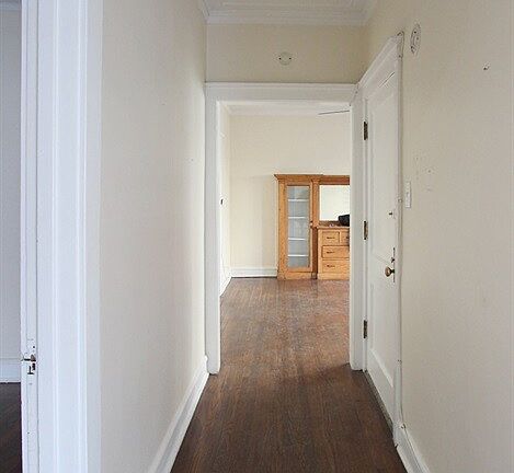 3rd image of 3518 N Broadway St #3528-3E