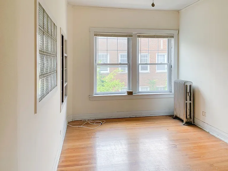 1825-39 W. Foster / 5131-37 N. Wolcott — Photo 27