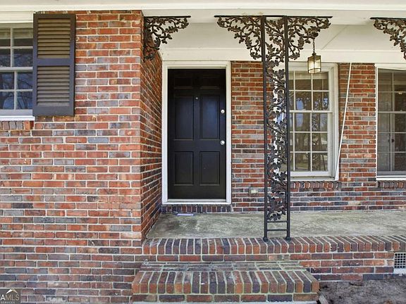 4th image of 2529 Britt Rd