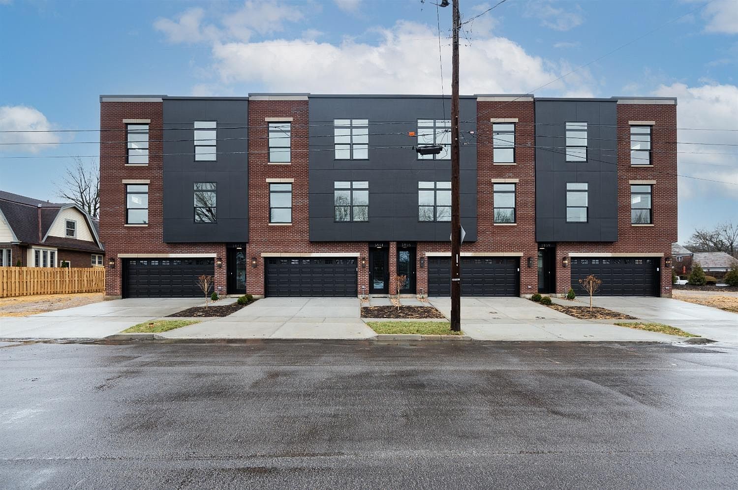 3855 Drake Ave, Cincinnati, OH 45209 | Zillow