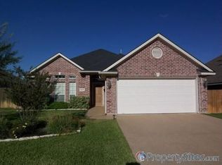 4221 Camber Ct, College Station, TX 77845