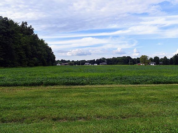 3rd image of 2080 Willow Ln Lot 2