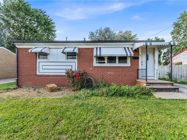 567 Walnut St, Elyria, OH 44035