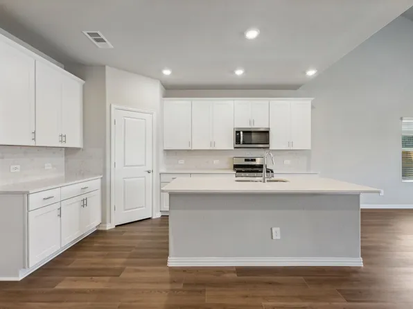 3912 Superior Dr, Farmersville, TX 75442