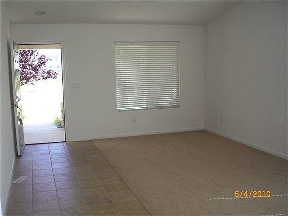 5th image of 1168 Twinberry St