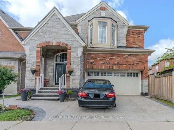 1108 Savoline Blvd, Milton, ON L9T 8P5