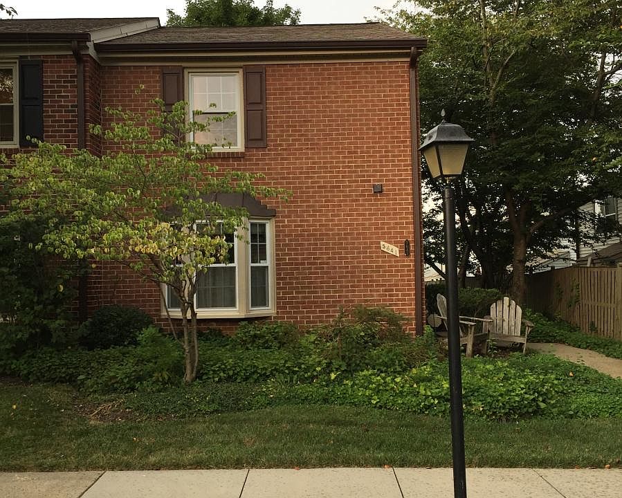 1st image of 5641 Independence Cir