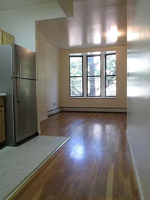 Rented by NY Casa Group | media 27