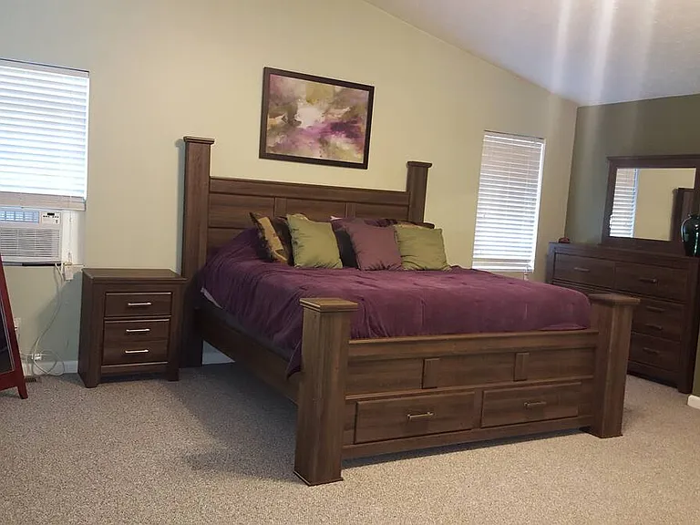 150 Justin Ln — Photo 2