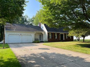 2401 Bliley Rd, Erie, PA 16510