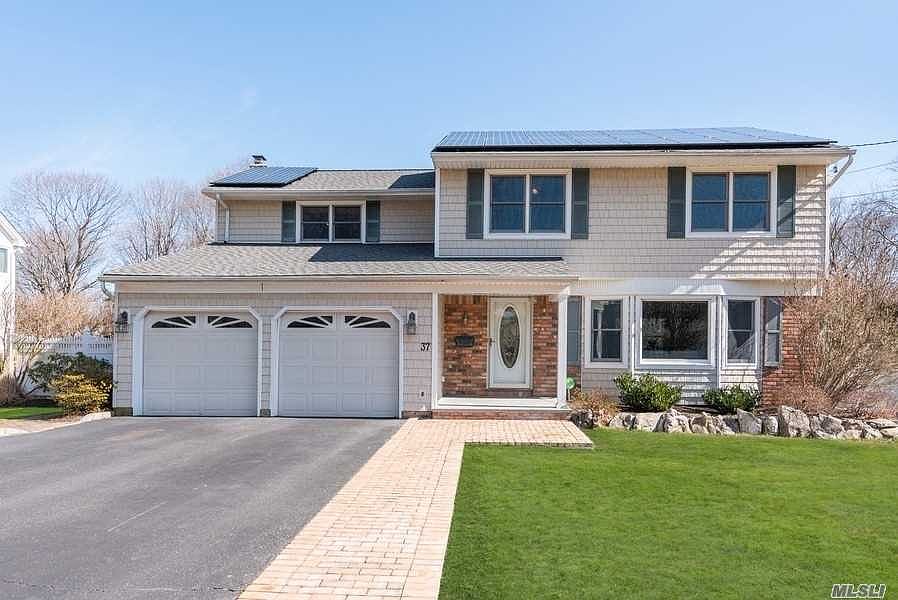 1st image of 37 Astor Ave