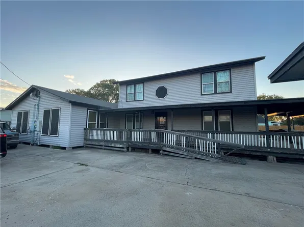701 Ester Dr, Corpus Christi, TX 78418