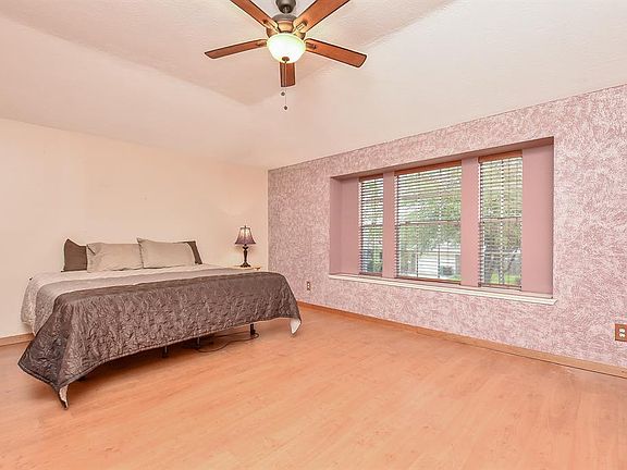 5th image of 7218 Buchanan Dr