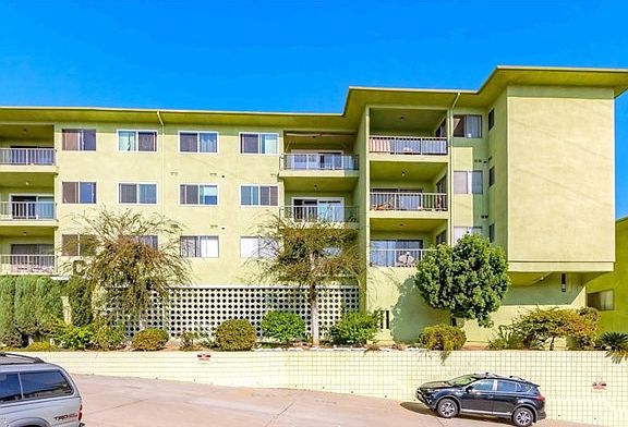 4th image of 1301 S Atlantic Blvd APT 537