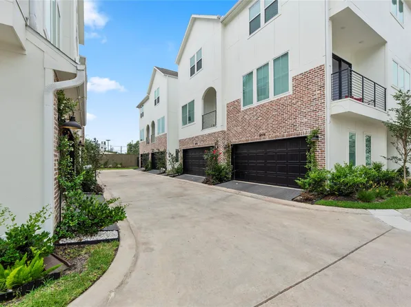 3075 Hicks St, Houston, TX 77007