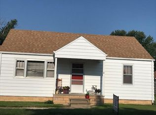 1105 Fern St, Victoria, KS 67671