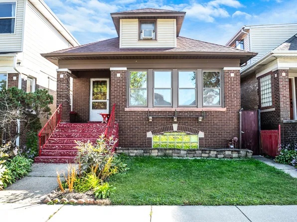 5017 W Dakin St, Chicago, IL 60641