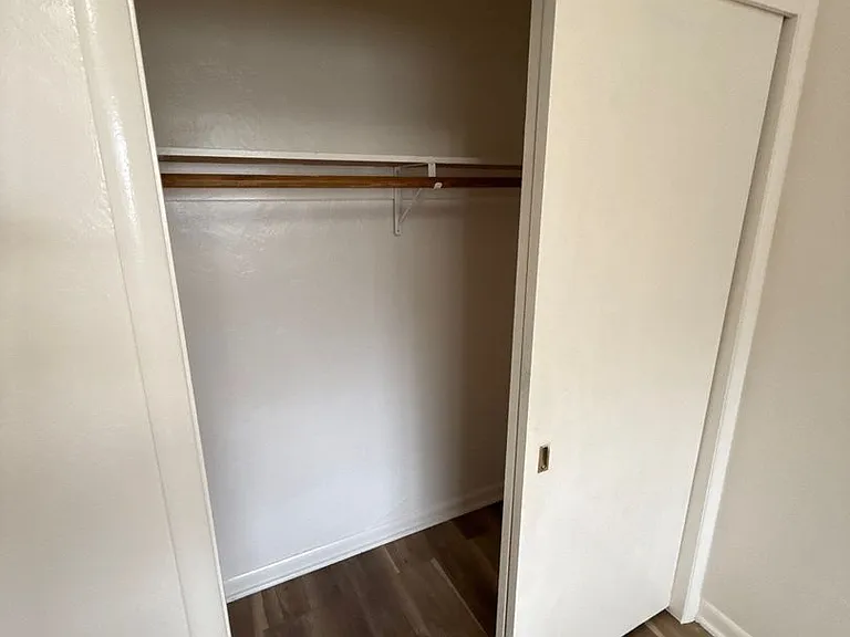 1835 Beach Ave NE #8 — Photo 13