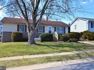 12 Harkfort Rd, Newark, DE 19702