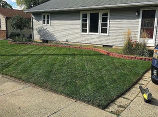 502 W McConnell St, Saint Johns, MI