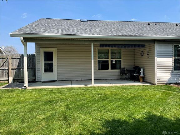 4th image of 112 Warner Dr