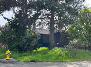 815 E 34th St, Vancouver, WA 98663