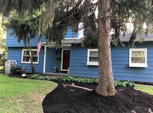 44 Garden Dr, Fairport, NY 14450
