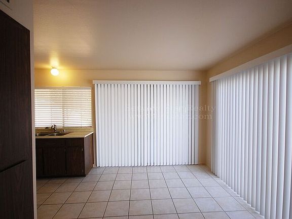 3rd image of 1822 N 87th Way