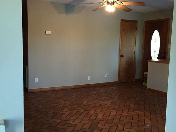 5th image of 18038 Spicewood Pl
