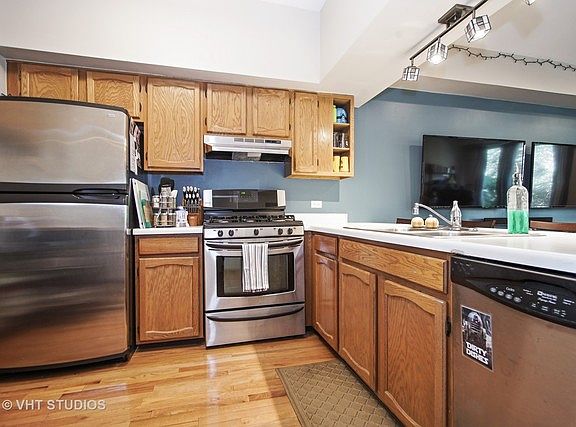 4th image of 1227 Cranbrook Dr