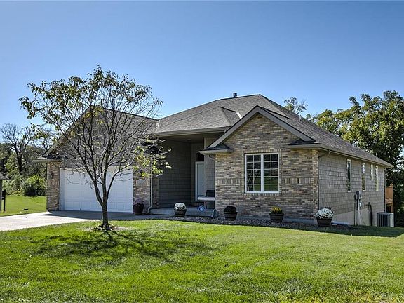 2nd image of 4502 Harvard Ln