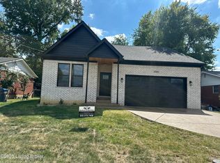 5703 Spicewood Ln, Louisville, KY 40219