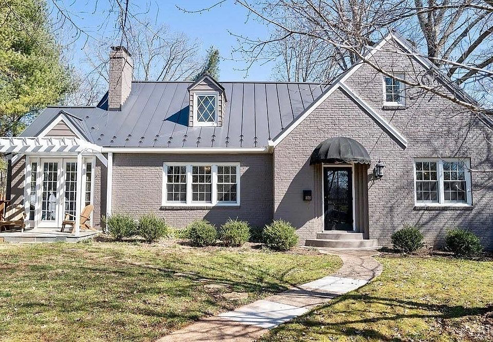 1st image of 1698 Spottswood Pl Lot 32