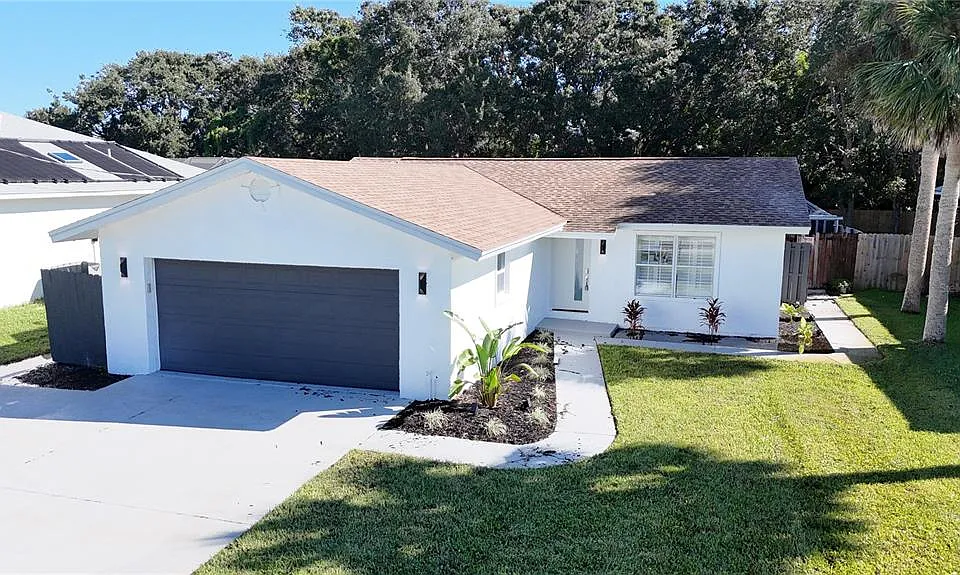 2261 S Flagler Ave