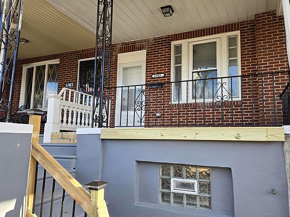 3rd image of 6905 Forrest Ave