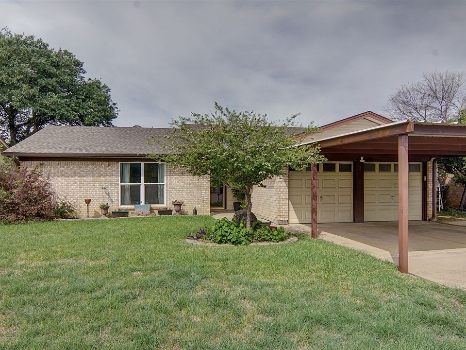 1st image of 7405 Meadow Dale Dr