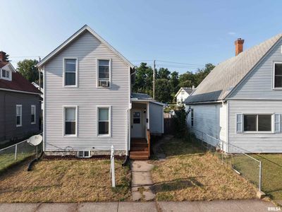 1824 W 8th St, Davenport, IA, 52802