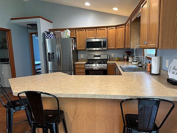 5th image of 18765 Meadowflower Dr