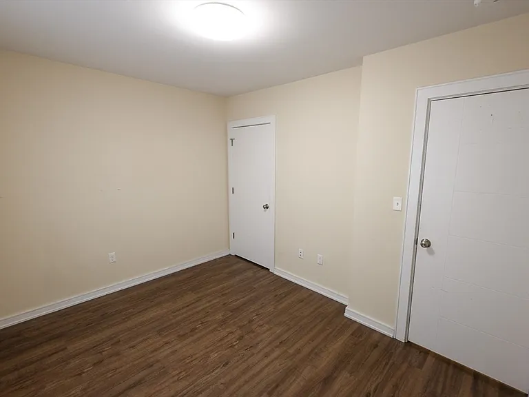 332 Talbot Ave #5 — Photo 14