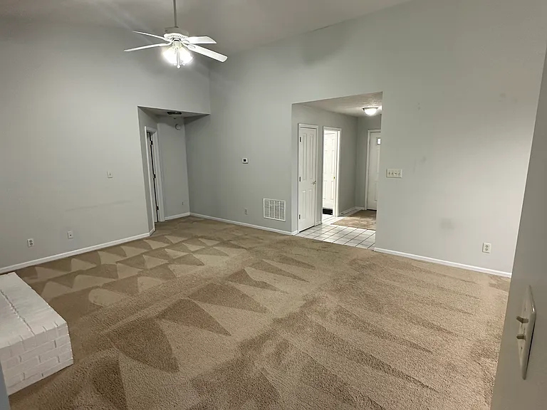 6135 Woodmill Dr — Photo 11